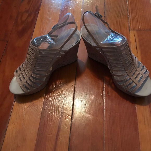 Franco Sarto Strappy Cork Wedges - Picture 3 of 7